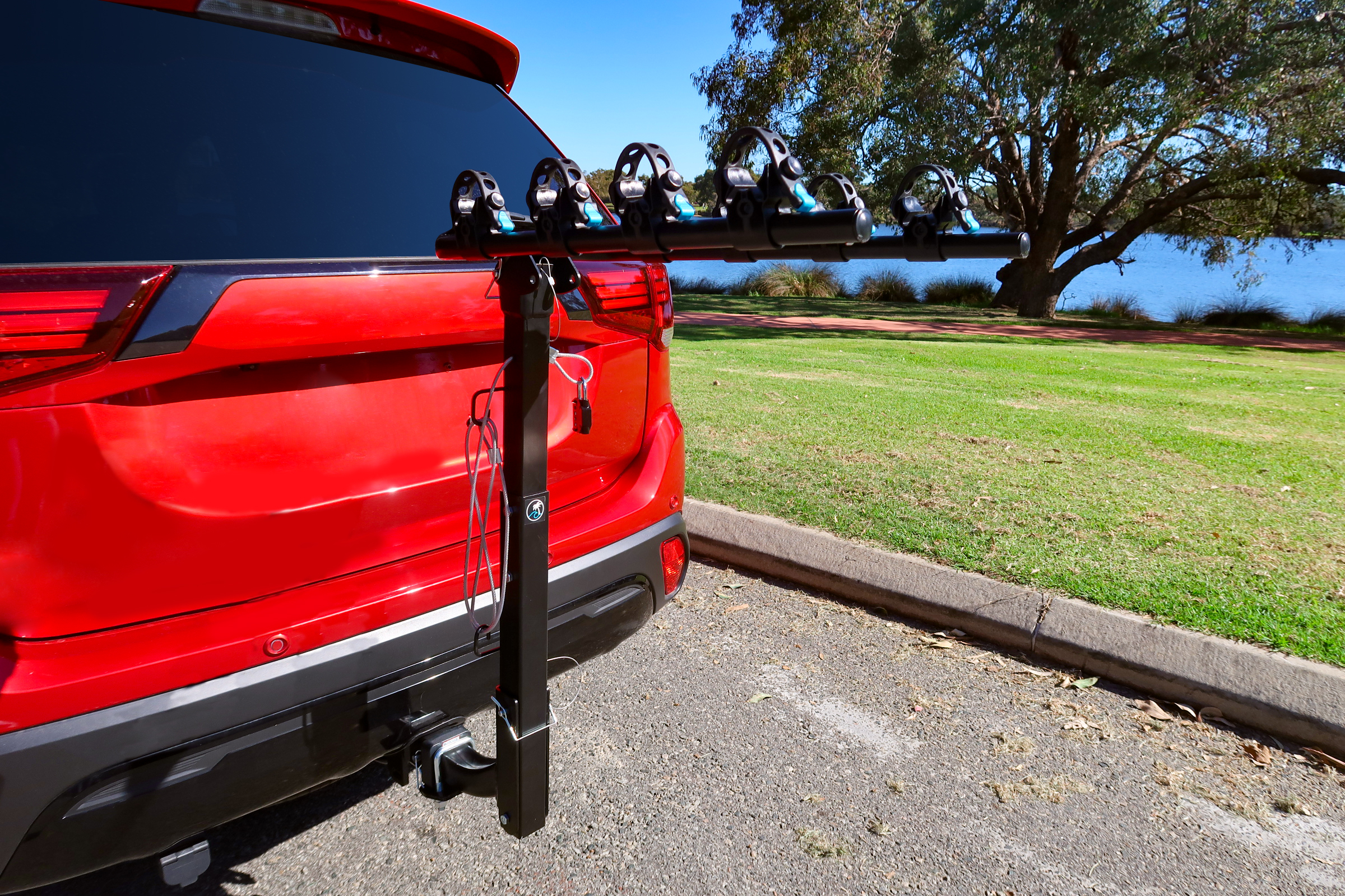 Lockable Tow Bar Bike Rack Four Bicycles Carrier Mount